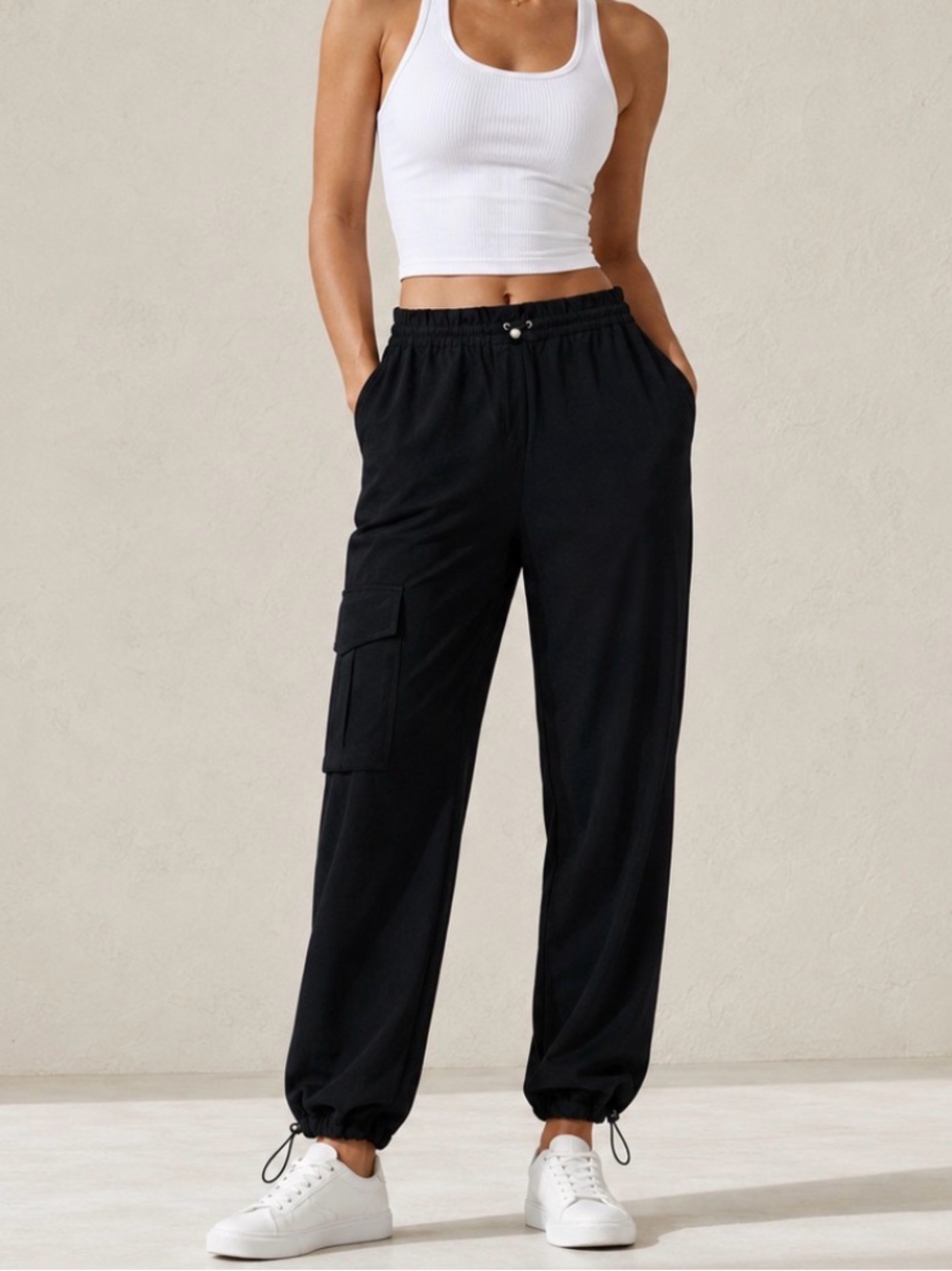 NWT Spanx On the Move Cargo Joggers Black Medium